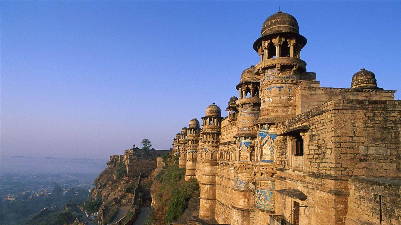 What's in Gwalior? A Timeless Fort - Room of Rowan